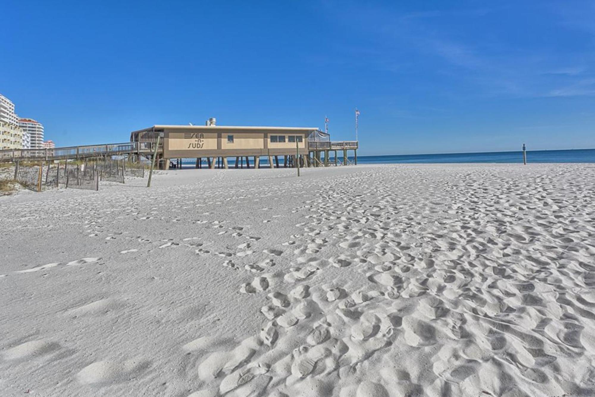 Seawind By Meyer Vacation Rentals Gulf Shores Room photo